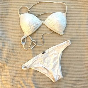 EUC Aerie White Bikini 2 piece Medium